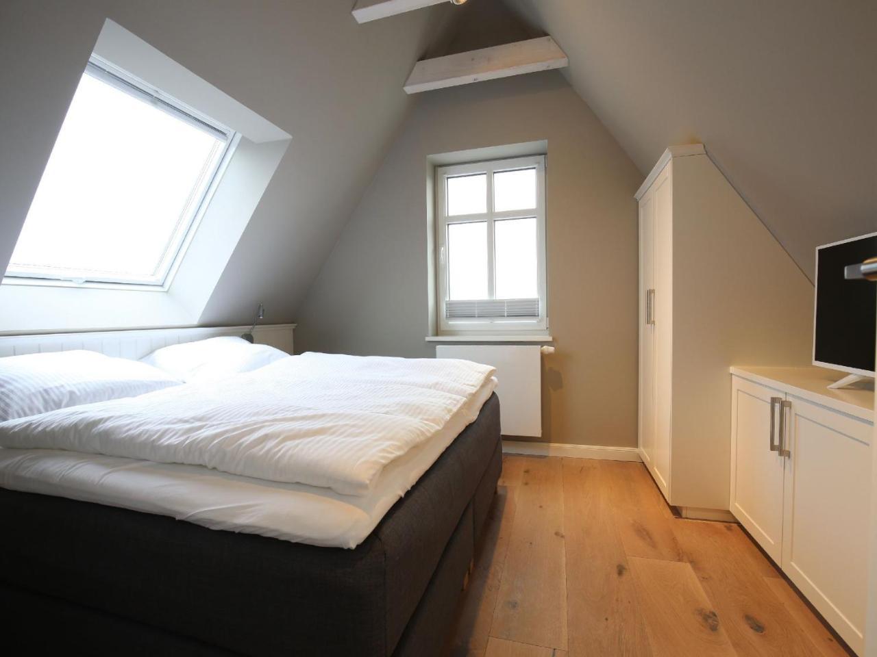 Charlotte 48 - Wunderschoene Ferienwohnung Mit Balkon Und Sauna Wangerooge Exterior foto